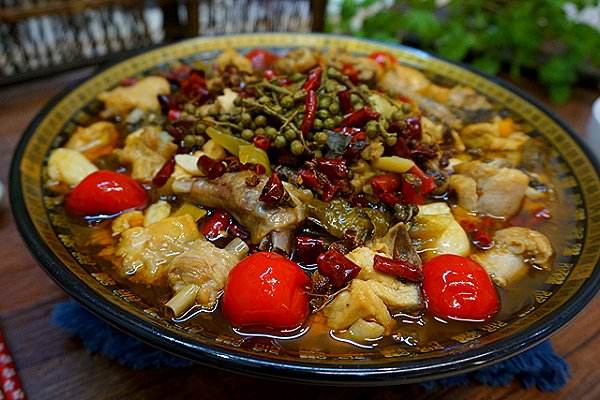 河南醬八爺調味食品有限公司|正宗黃燜雞醬料批發|廠家直供|誠招經銷商|黃燜雞醬料代加工|瓦香雞醬料批發